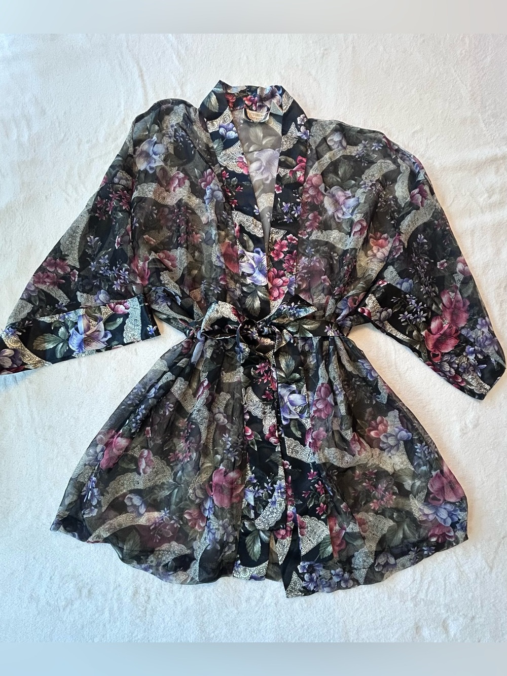Victoria’s Secret Sheer Floral Kimono Robe Boudoir Style Romantic